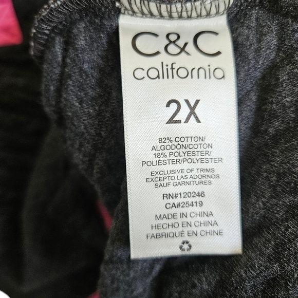 C&C Calif Quarter Snap Textured Wear Everyday Sweatshirt with Pink Trim, Size 2X - Picture 3 of 6